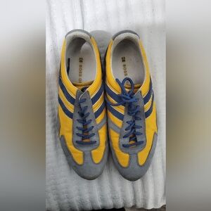 Boss ornage mens tennis shoes